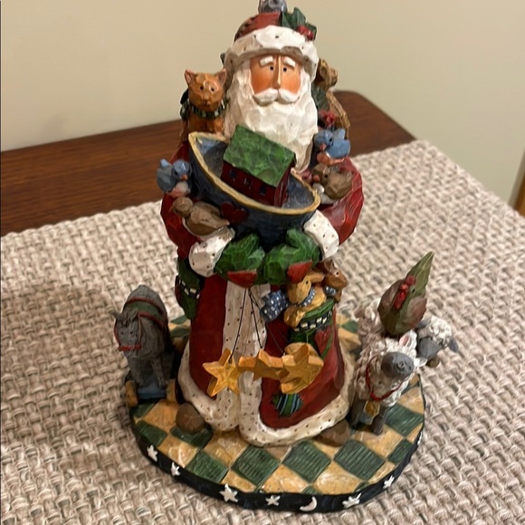 Friendly Folk Santa’s Kingdom Susan Winget - Picture 1 of 9